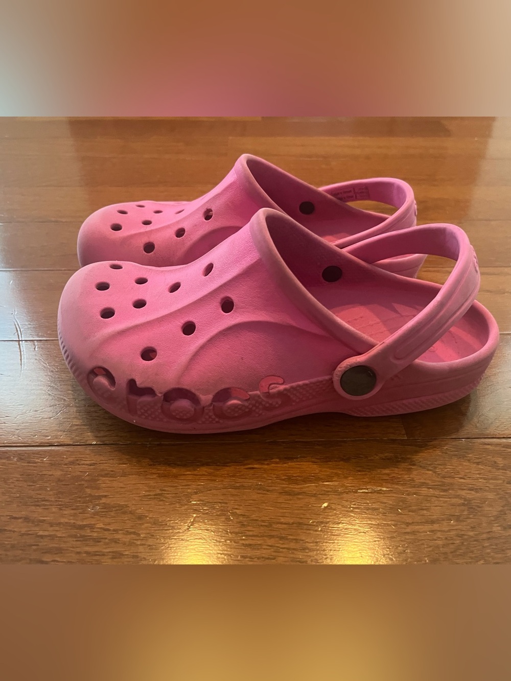CROCS Kids Classic Clog in Pink Size J3